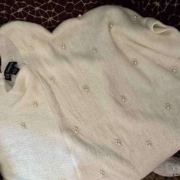New NWOT couture gems white ivory poncho sweater with pearl beads winter - Picture 11 of 12
